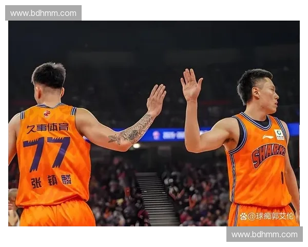 李弘权本赛季迎来全面爆发，凭借其稳定的锋线贡献首次入选常规赛最佳一阵